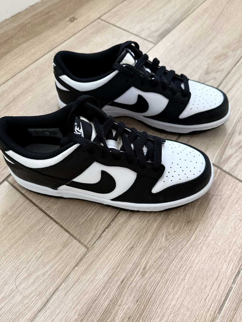 Nike Dunk Low Panda Black White GS Size 6Y / Women’s 7.5 Like New